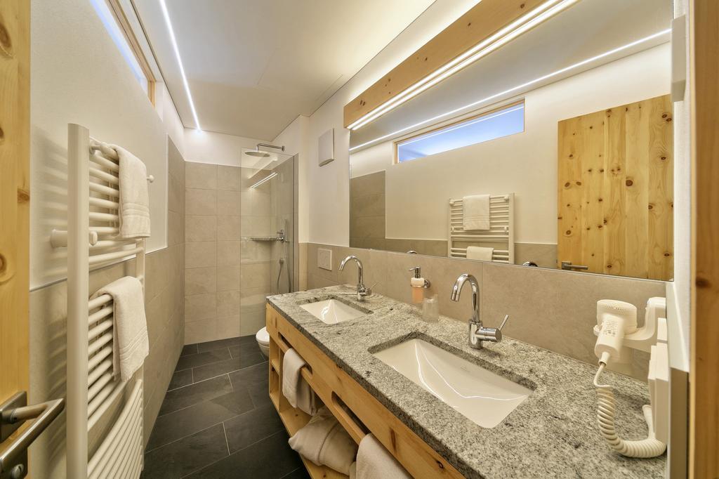 Hotel Sonne Stelvio Kamer foto