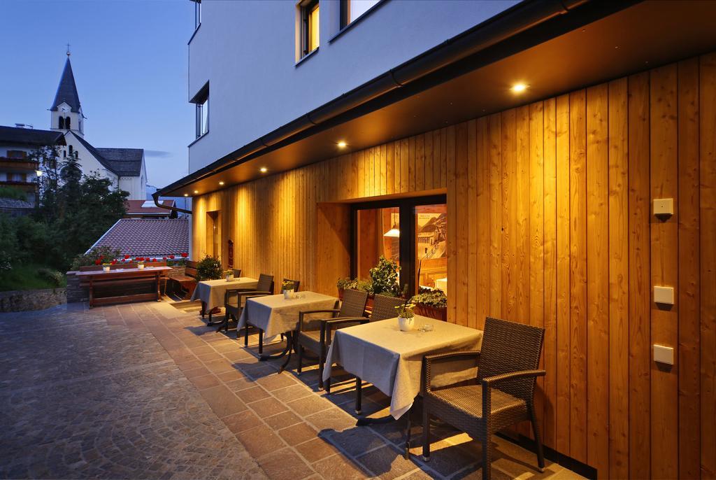 Hotel Sonne Stelvio Buitenkant foto