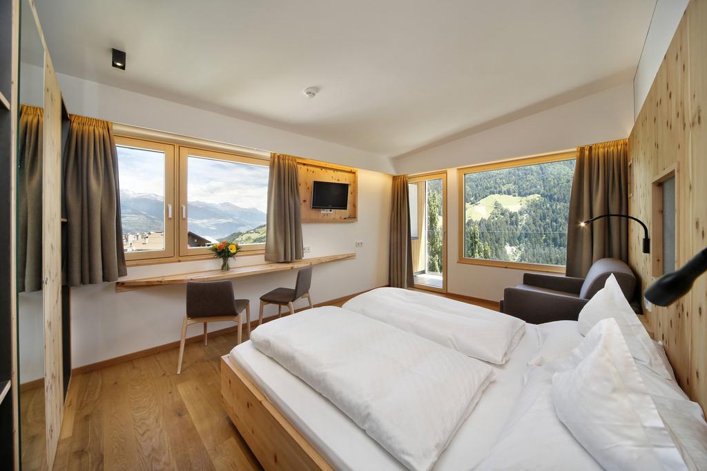 Hotel Sonne Stelvio Kamer foto